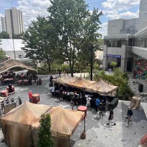 Tennocon market on the patio